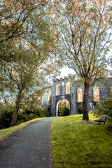 Path to an entrance through the wall