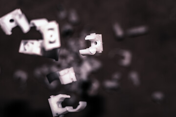 Falling White Pipe Grips