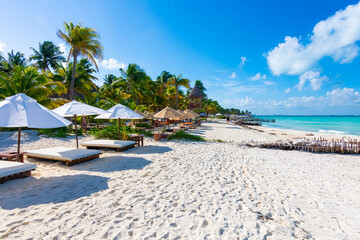 Isla Mujeres, Yucatan, Mexico. One of the most beautiful islands.  - obrazy, fototapety, plakaty