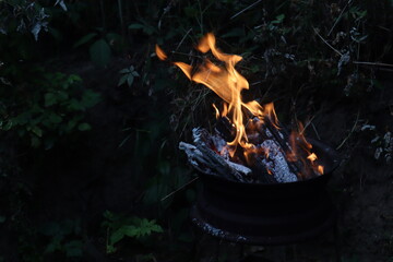 we light a fire in front of the barbecue