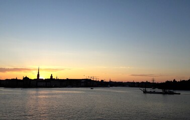 Coucher de soleil sur Stockholm - 376136343
