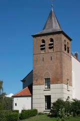 Fototapeta na wymiar Church in the village the Ooij