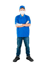 Naklejka premium Delivery man folded hands and standing on studio