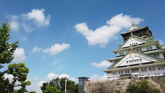 大阪城と青空 大阪府観光スポット