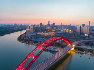 Obraz premium Wuhan city sunset and night aerial photography scenery in summer