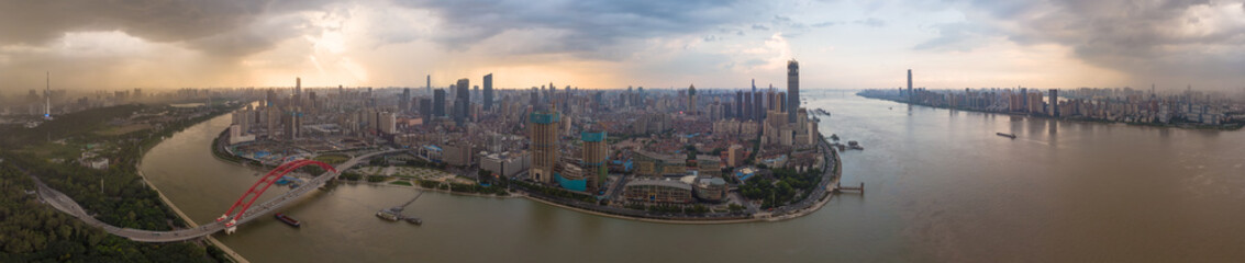 Fototapeta premium Summer city skyline scenery of Wuhan, Hubei, China