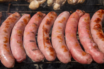 Salchicas de cerdo a la barbacoa