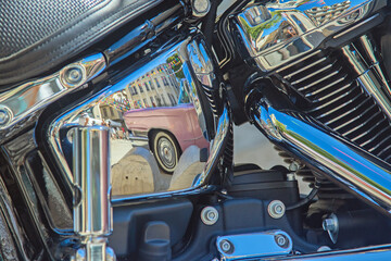 Moteur et reflets.