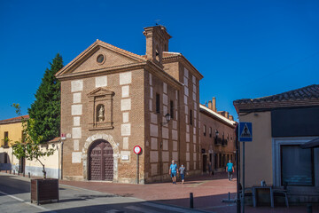 Hermitage of Santa Lucía in Alcalá de Henares. Its origin dates from the 12th century in the Romanesque-Mudejar style, although the current building was built in the 17th century in the Baroque style.