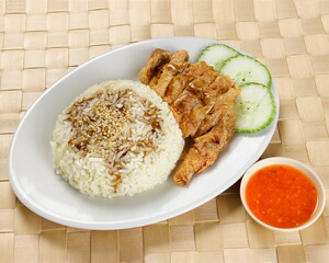 vegetarian food -rice and noodle.