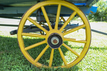 yellow wagon wheel