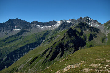 Fototapeta na wymiar Bergwelt auf dem Pizol in der Schweiz 7.8.2020