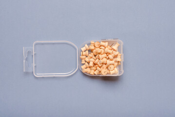 Scattered thumbtacks inbox