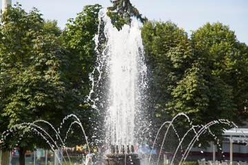 Fototapeta premium Maintenance and repair of fountains. The service of the city.