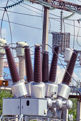 Power plant equipment. Power switch, circuit breakers and high voltage switches
