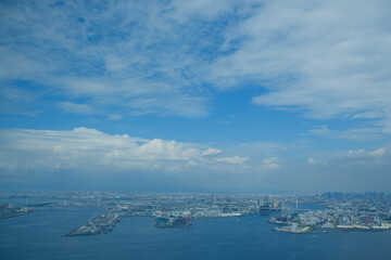 大阪南港の風景　ハイアングル　遠景