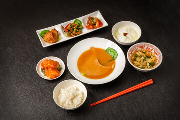 ふかひれの姿煮　luxury Chinese cuisine Shark fin simmered
