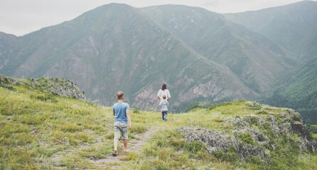 Fototapeta na wymiar Walking in the Altay mountains