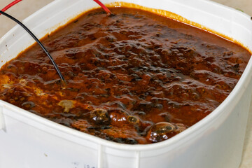 homemade electrolysis process to remove rust