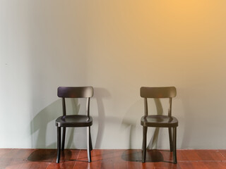 2 Chairs with safety distancing