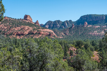 Fototapeta na wymiar Red-Rock Buttes landscape in Red Rock State Park, Arizona