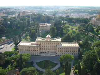Fototapeta na wymiar St. Peters Basilica, Rome, Italy