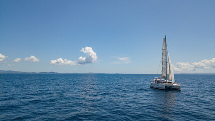 Obraz premium sailing a catamaran in adriatic sea