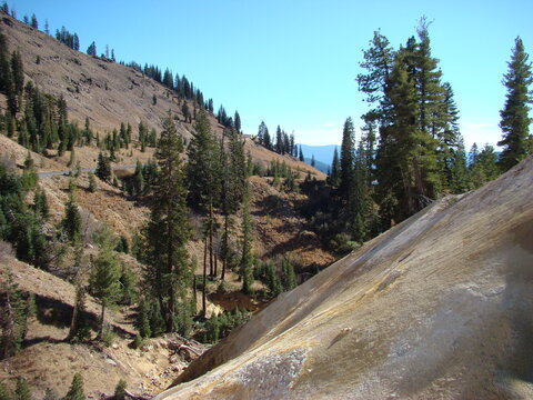 Mt Lassen, volcanic, mountains, views, lake, forest