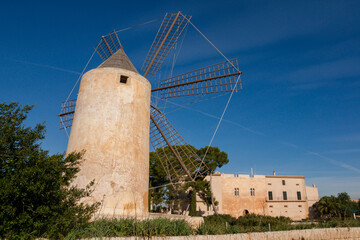 molino y torre gotica, Sa Torre , documentada en &eacute;poca musulmana como alquer&iacute;a al-Borge, Llucmajor, mallorca, islas baleares, espa&ntilde;a, europa