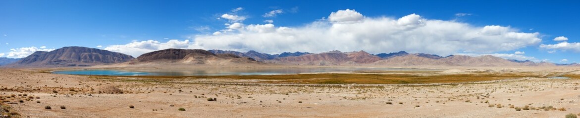 Fototapeta na wymiar Pamir mountains area in Tajikistan landscape lake