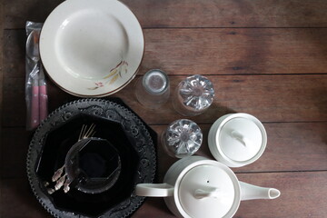 Obraz na płótnie Canvas tableware, coffee cup and plates