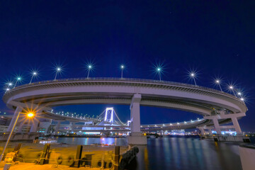 Fototapeta na wymiar 【東京都】レインボーブリッジとループ橋【2020】