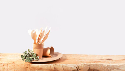 disposable eco cardboard tableware spoon fork knife Sustainable planet