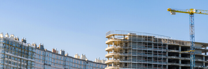 construction crane at the construction site of a high-rise building © Dmitriy Popov