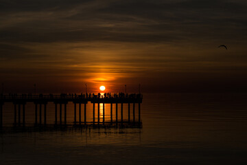 Fototapeta premium sunset at the pier