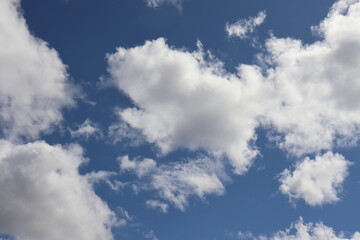 とても綺麗な青空と雲
