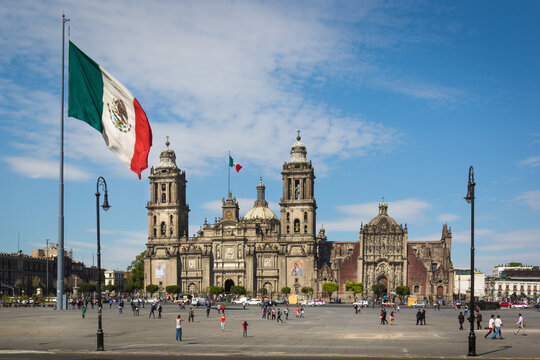 Mexican flag and cathedral on Mexico City's main square (z&oacute;calo)
