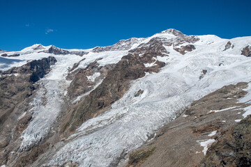 Obraz premium Panoramic view of the Lys glacier, on the Italian side of Monte Rosa, from Alta Luce