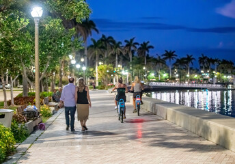 West Palm Beach Promenade at night, Florida © jovannig