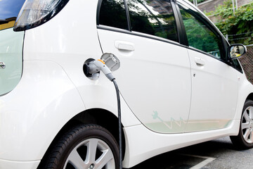 電気自動車の充電