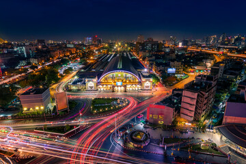 Fototapeta na wymiar Bangkok Railway Station, Ancient architecture and famous classic building landmark in Bangkok, Thailand