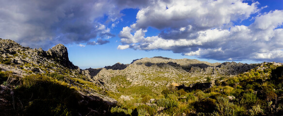 Puig Gros de Ternelles, 838 metros, Mortix publishes estate, natural setting of the Sierra de Tramuntana, Mallorca, balearic islands, spain, europe
