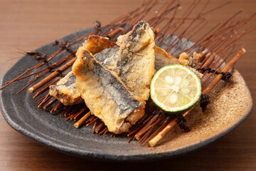 サンマの竜田揚げ