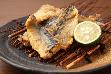サンマの竜田揚げ