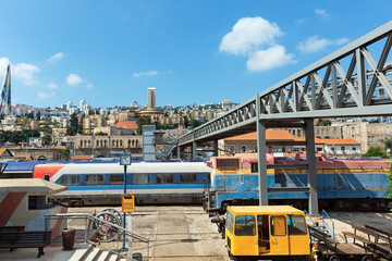 Fototapeta premium The bridge over the railway in Haifa