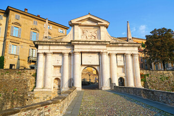 Fototapeta na wymiar Porta San Giacomo,Bergamo,Italy