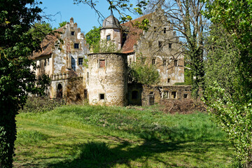 Fototapeta premium Schloss in Schwebheim, Landkreis Schweinfurt, Unterfranken, Franken, Bayern, Deutschland