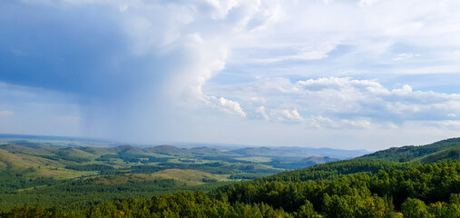 Obraz premium clouds over the mountains