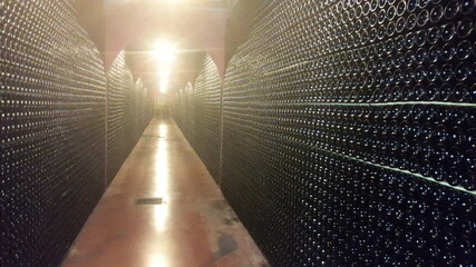 Wand aus den Weinflachen