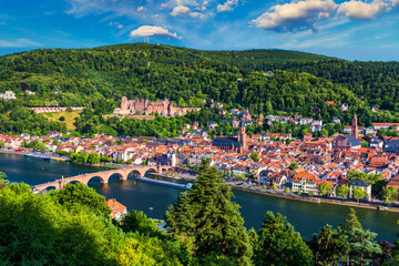 Fototapeta na wymiar Landmark and beautiful Heidelberg town with Neckar river, Germany. Heidelberg town with the famous Karl Theodor old bridge and Heidelberg castle, Heidelberg, Germany.